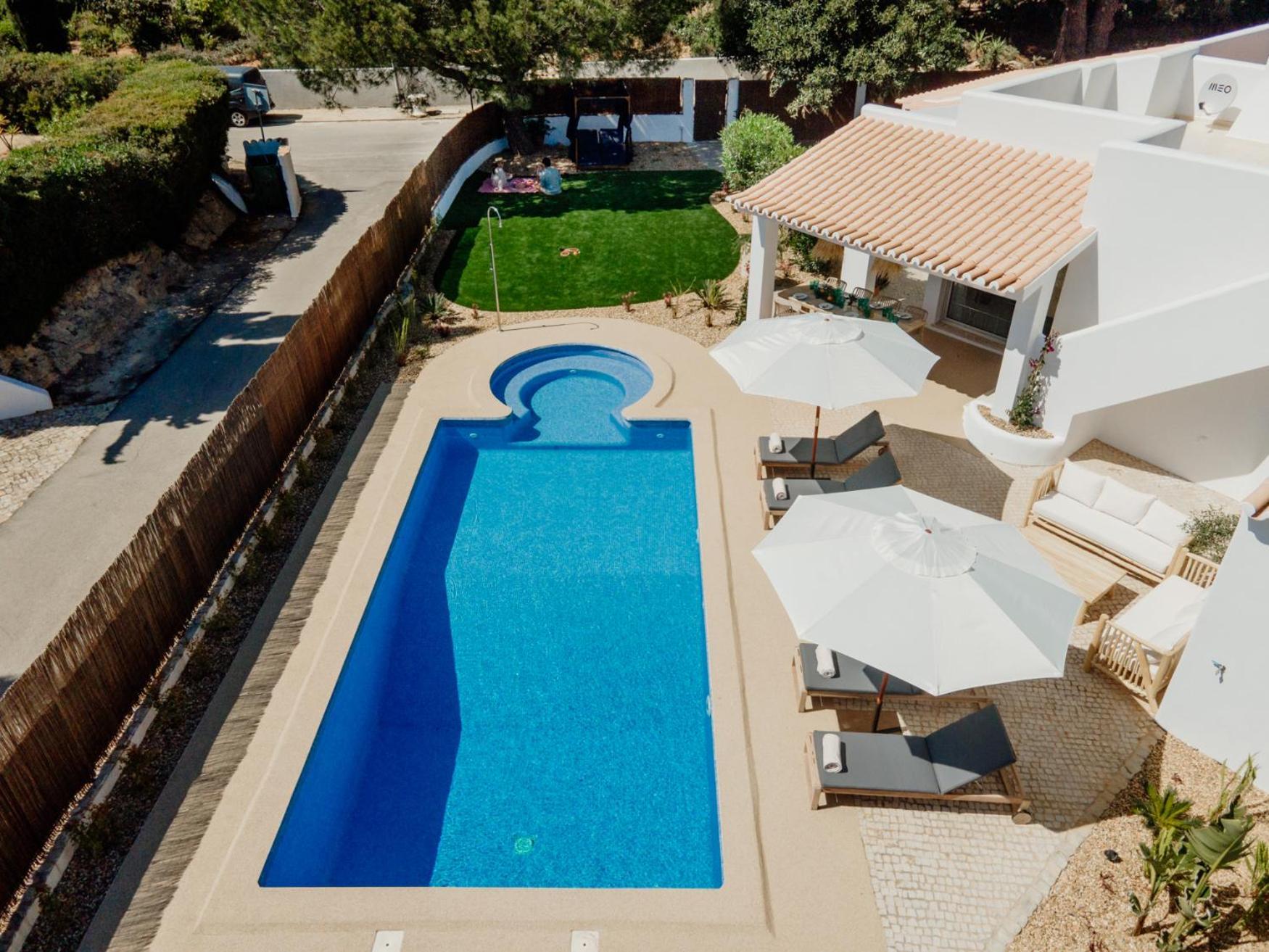 Villa The Carobs