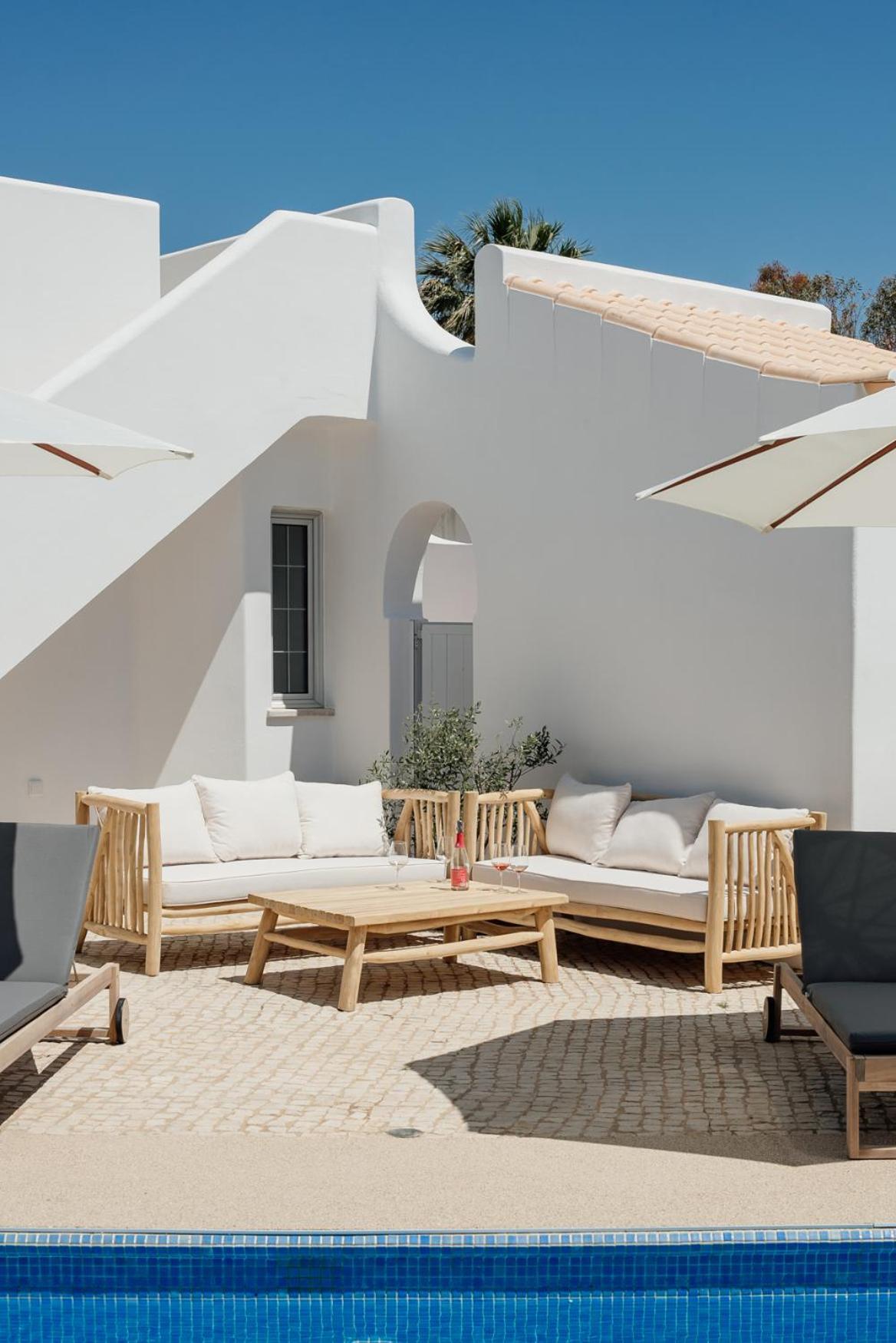 The Carobs Villa *